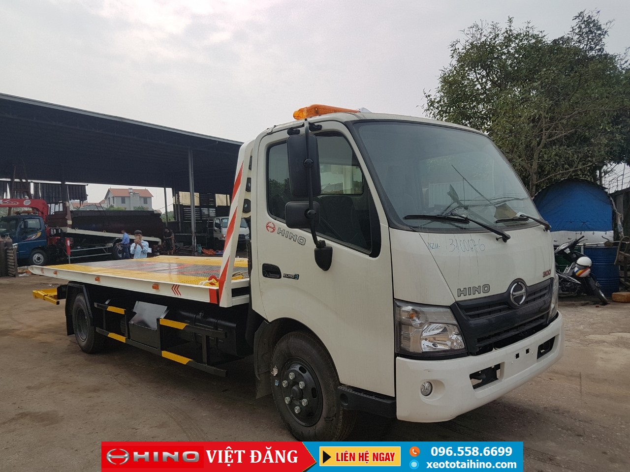 XE CỨU HỘ HINO XZU720L